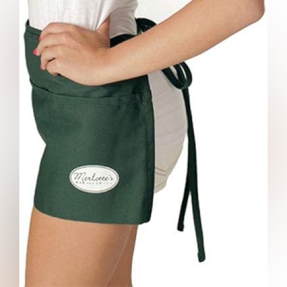 TRUE BLOOD Merlotte’s Bar & Grill apron cosplay horror vampire